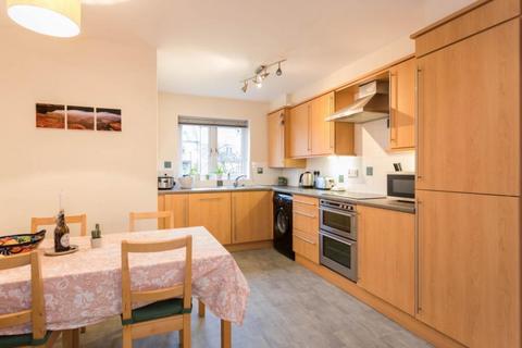 2 bedroom apartment to rent, Marina Way, Abingdon OX14