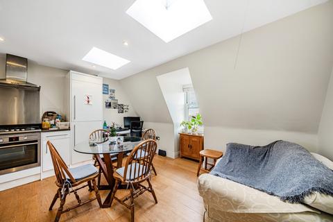 Flat 17, Travers House Trafalgar Grove, London, SE10 9TD