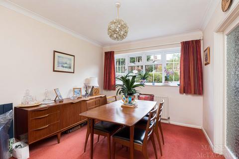 4 bedroom detached house for sale, East Grinstead, East Grinstead RH19