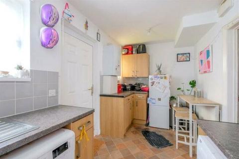 2 bedroom semi-detached house for sale, Riddings Rise, Deighton, Huddersfield, HD2