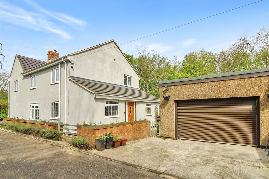 Hyde Road, Swindon SN2 5 bed detached house for sale £500,000