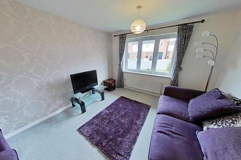 4 bedroom detached house to rent, Kilgannan Drive, Redding, Falkirk, Stirlingshire, FK2