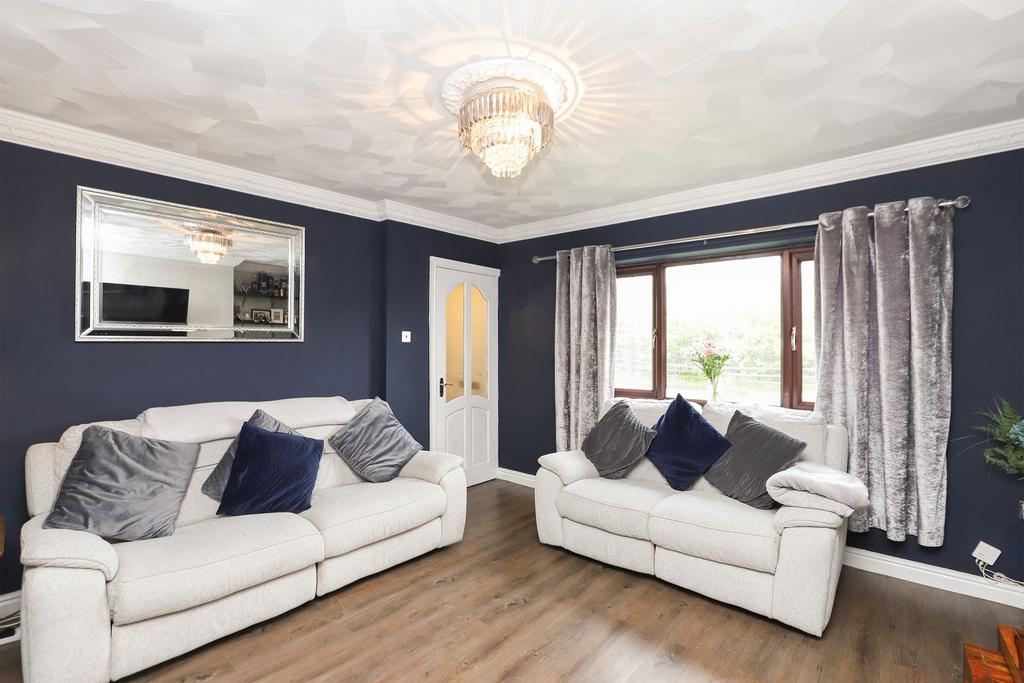 Beighton, Sheffield S20 3 bed semidetached house for sale £190,000