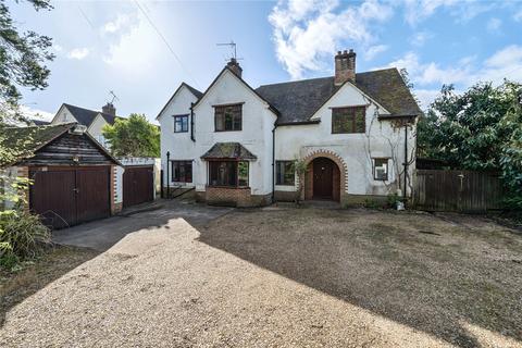 5 bedroom detached house for sale, Echo Barn Lane, Wrecclesham, Farnham, Surrey, GU10