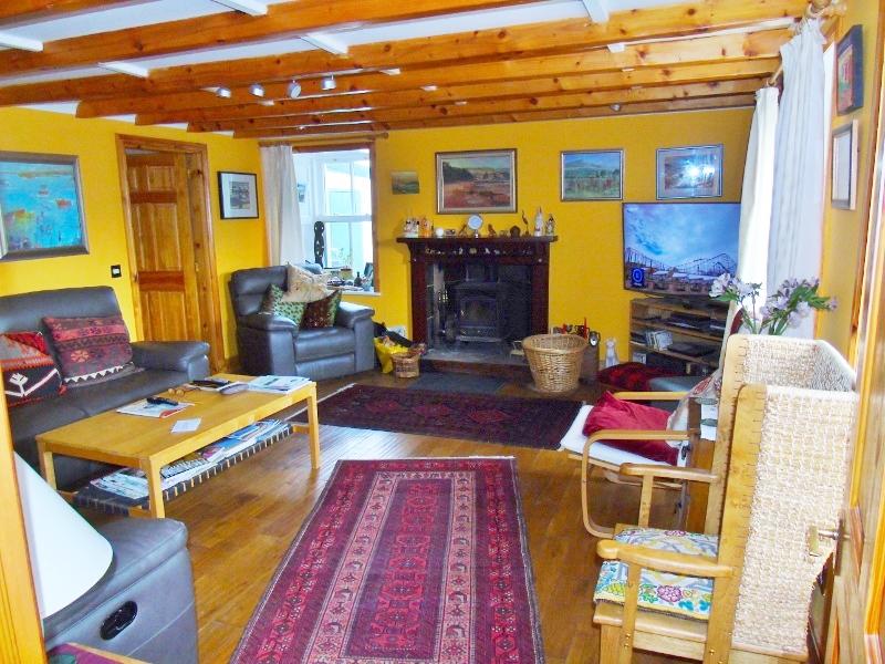 Lounge   ferry house