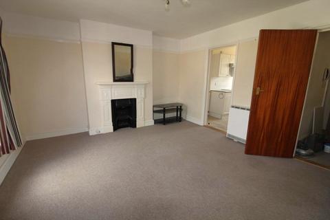 2 bedroom flat to rent, Withipoll Street, Ipswich, IP4