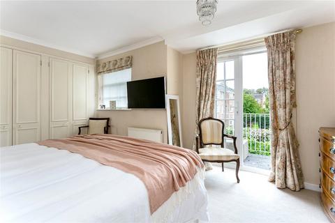 4 Rupert Close, Henley-on-thames, RG9 2JD