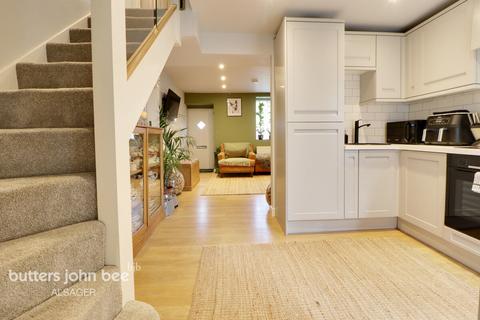 84 Top Station Road, Mow Cop, Stoke-on-trent, ST7 3NY