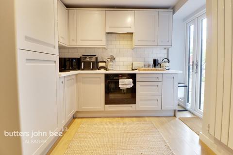 84 Top Station Road, Mow Cop, Stoke-on-trent, ST7 3NY
