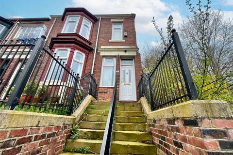 Gateshead - 4 bedroom end of terrace house for sale