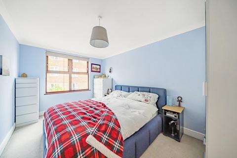 1 bedroom flat for sale, Onega Gate, Surrey Quays