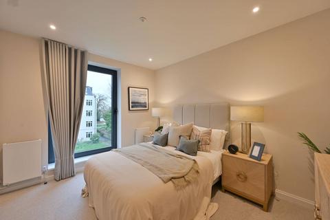 3 bedroom mews to rent, Kings Avenue, Clapham Park, SW4