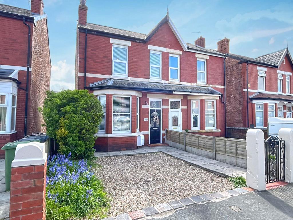 Bright Street, Southport PR9 3 bed semidetached house for sale £190,000