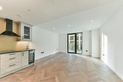 1 bedroom apartment to rent, Saffron Wharf, London Dock, E1W