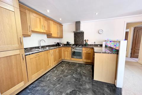 2 bedroom apartment for sale, Lismore Place, Carlisle CA1