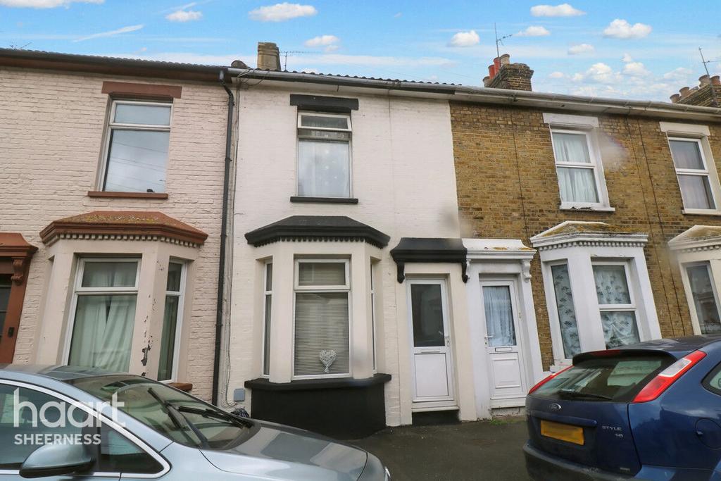 Berridge Road, Sheerness 2 bed terraced house £180,000