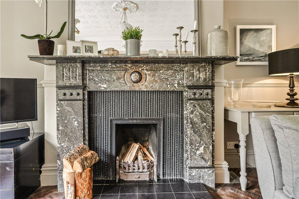 Feature Fireplace