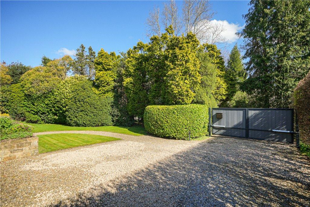 Gated Driveway