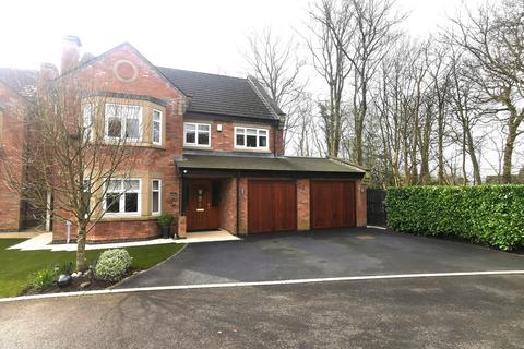 5 bedroom detached house for sale, The Wordens, Leyland PR25