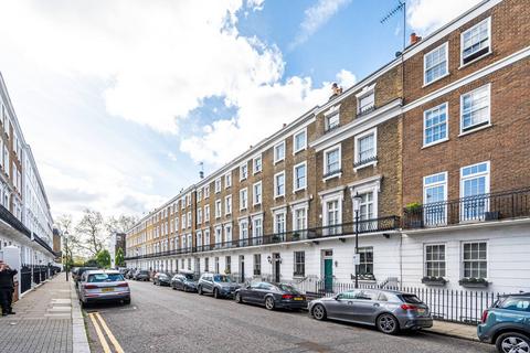 3 bedroom flat to rent, Walpole Street, Chelsea, London, SW3