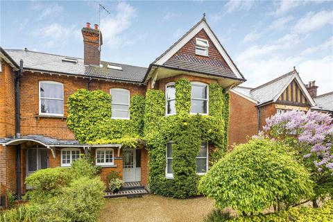 24 Beaconsfield Road, St Albans, AL1 3RB