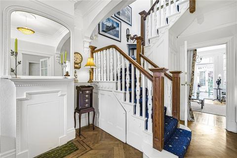 24 Beaconsfield Road, St Albans, AL1 3RB