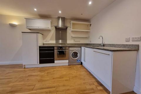 1 bedroom apartment to rent, Wellingborough Road, Finedon NN9