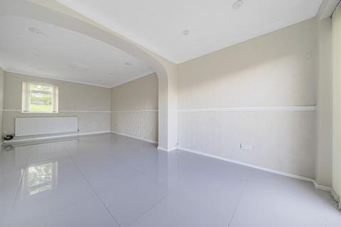 2 Bishopdale, Bracknell, RG12 7RY