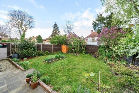 90 Playgreen Way, Bellingham, London, SE6 3HR
