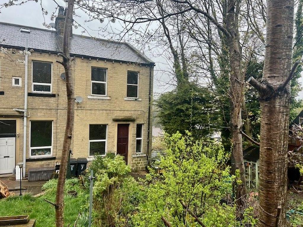 William Street, Greetland HX4 1 bed end of terrace house for sale £84,950