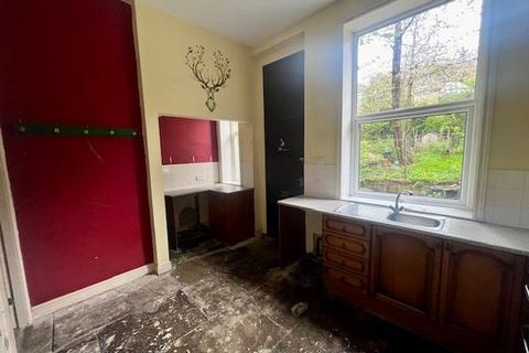 1 bedroom end of terrace house for sale, William Street, Greetland HX4