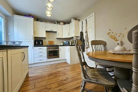 56 Agincourt, Hebburn, NE31 1AN
