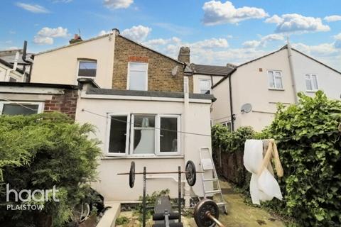 3 bedroom terraced house for sale, Hilda Road Canning Town, London