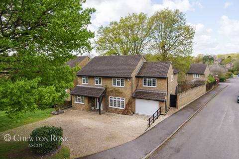 5 bedroom detached house for sale, Sutherland Chase, Ascot