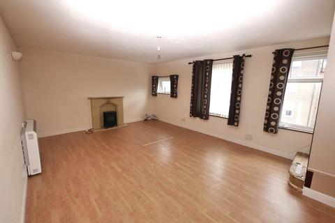 3 bedroom flat to rent, Central House, Dovercourt