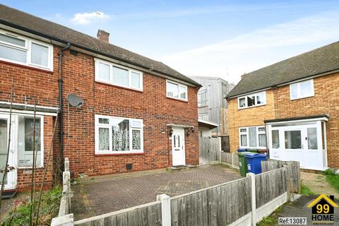 3 bedroom end of terrace house for sale, Dawley Green, South Ockendon, Thurrock, RM15