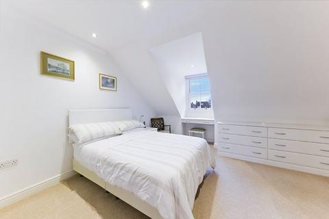 3 bedroom penthouse for sale, West Hill, Oxted RH8