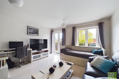 2 bedroom apartment to rent, Burghley Court, Kingsquarter, Maidenhead, Berkshire, SL6