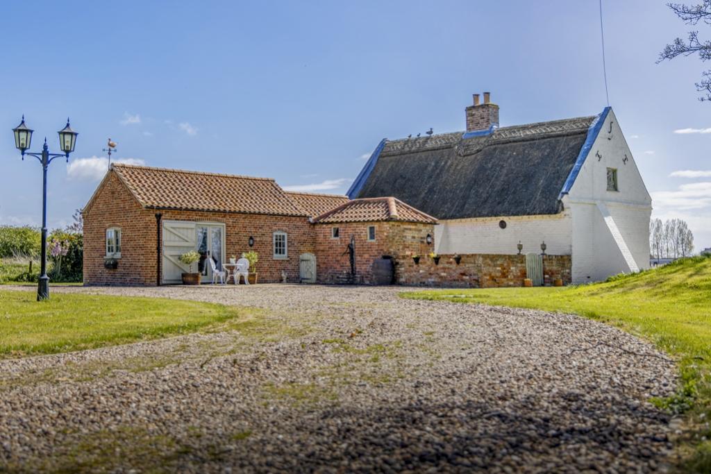 Bede Cottage (Addlethorpe)-7