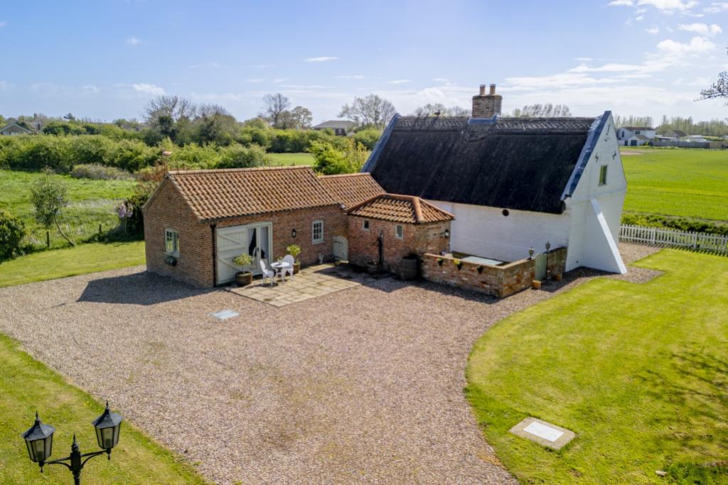 Bede Cottage (Addlethorpe)-2