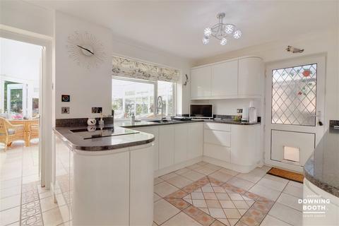4 bedroom detached house for sale, Princess Street, Burntwood WS7