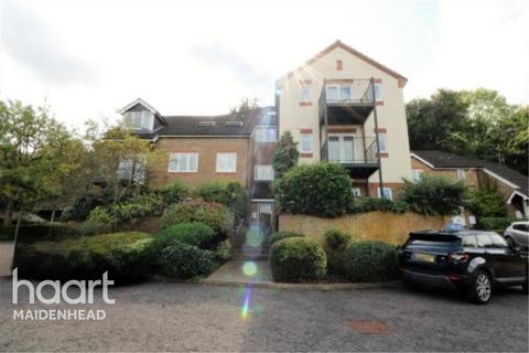 2 bedroom flat to rent, Holly Place, High Wycombe