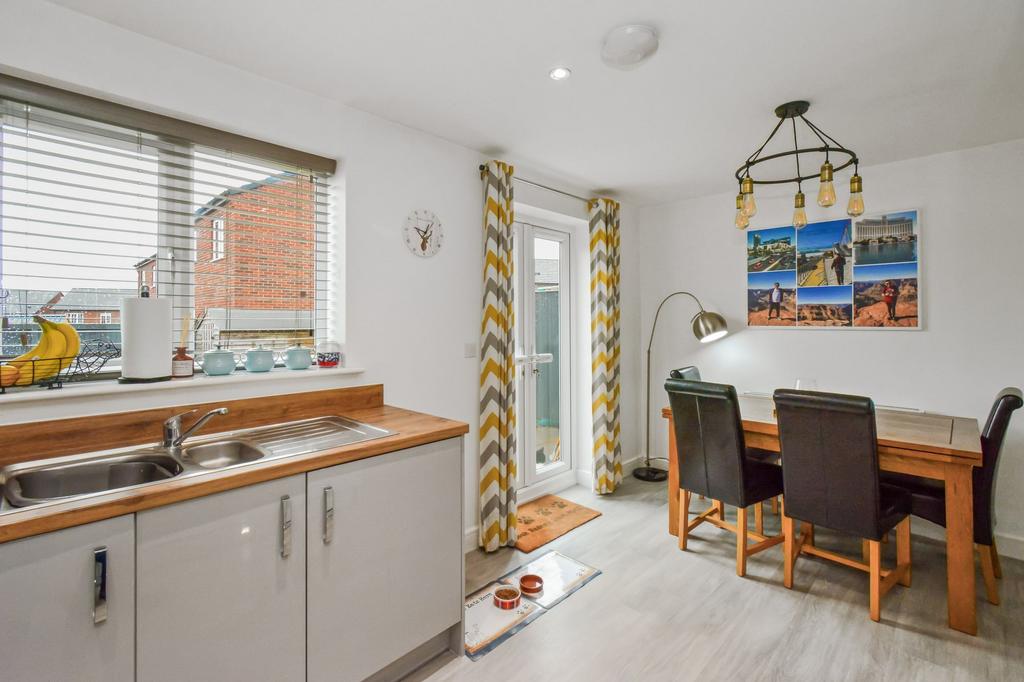 Kitchen 3