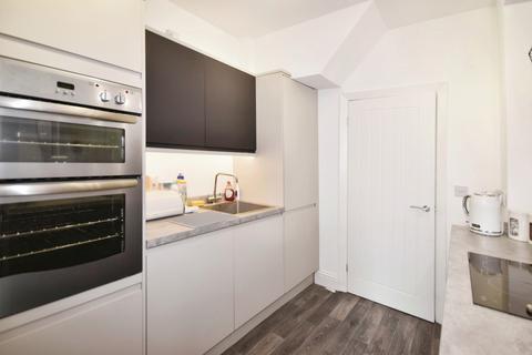 111 Boothferry Road, Hull, HU4 6ET