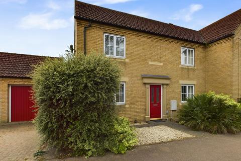 3 bedroom semi-detached house to rent, Carey Close, ELY, Cambridgeshire, CB7