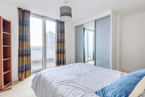 2 bedroom flat to rent, Surrey Quays Road Surrey Quays SE16