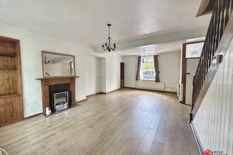 3 bedroom terraced house for sale, Cyd Terrace, Clyne, Neath, Neath Port Talbot. SA11 4ES
