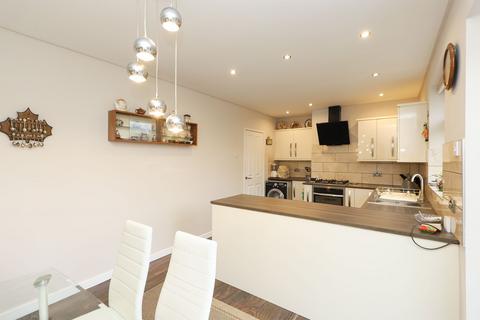 16 Cooke Close, Old Tupton, Chesterfield, S42 6JE