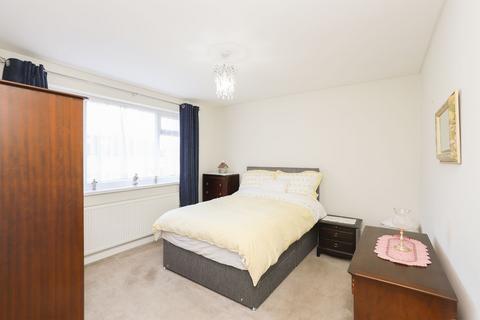 16 Cooke Close, Old Tupton, Chesterfield, S42 6JE