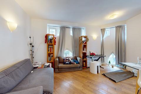 3 bedroom flat to rent, Farringdon Road